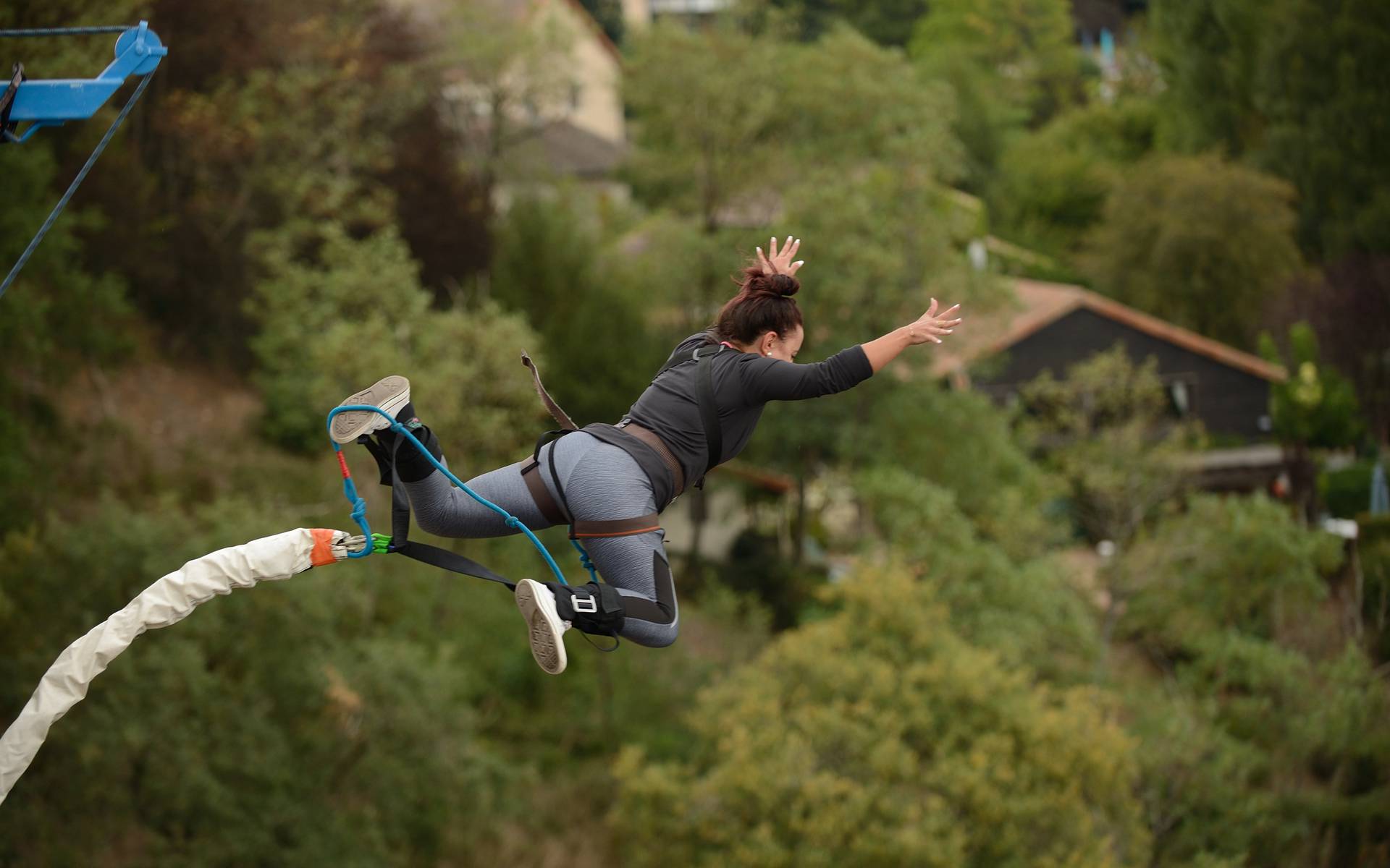 Comment bien préparer son premier saut à lélastique Ma Gazette