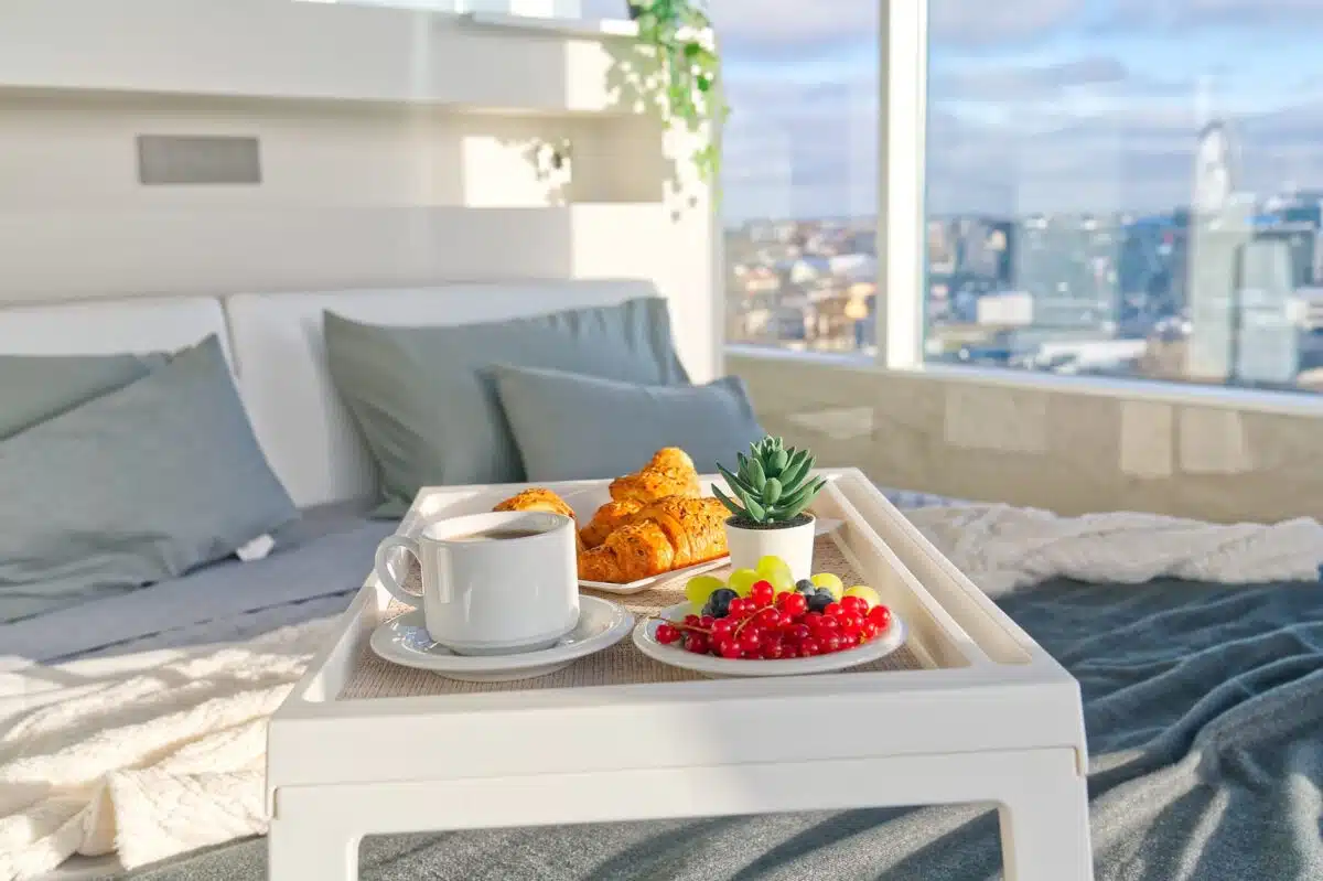 petit déjeuner au lit