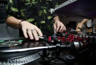 contrôleur DJ